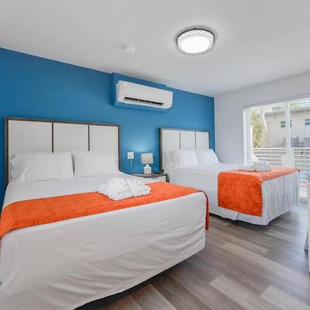 Cozy 1 Bedroom With Pool Steps From The Beach #47 Hollywood Esterno foto